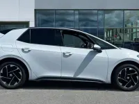 New VW ID.3 Pro 150 kW (204 HP) 2026 Glacier white metallic black Hatchback