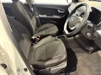 Used Kia Picanto Air 84 HP (61 kW) 2015 White Hatchback