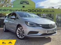 Second-hand Vauxhall Astra 2017 Argintiu Hatchback