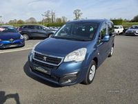 Second-hand Peugeot TePee Active 2017 Albastru Monovolum