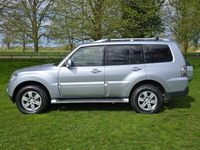 used Mitsubishi Shogun 3.2 DI-DC Equippe 5dr