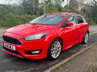 Used Ford Focus Zetec 125 HP (91 kW) 2015 Red Hatchback