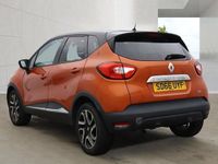 Usado Renault Captur Dynamique 90 HP (66 kW) 2016 Laranja SUV