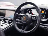 Begagnad Porsche 911 640 HK (470 kW) 2021 Grå Sportkupé
