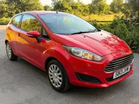 Used Ford Fiesta Style 60 HP (44 kW) 2013 Red Hatchback