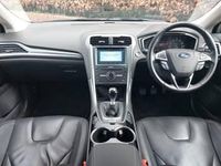 Used Ford Mondeo Titanium 180 HP (132 kW) 2016 Silver Estate