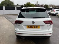 Used VW Tiguan R-line 150 HP (110 kW) 2017 White SUV