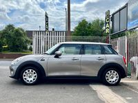 Usado Mini ONE Comfort 2019 Plateado Utilitario