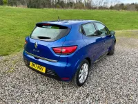 Used Renault Clio Dynamique 75 HP (55 kW) 2017 Blue Hatchback