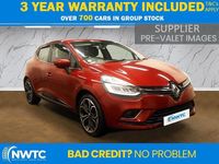 Used Renault Clio IV Dynamique 120 HP (88 kW) 2017 Red Hatchback