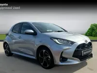 Used Toyota Yaris Hybrid 130 HP (95 kW) 2025 Silver Hatchback