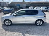Used Peugeot 308 Active 115 HP (84 kW) 2014 Silver Hatchback