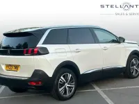Used Peugeot 5008 Allure+ 129 HP (94 kW) 2023 White SUV