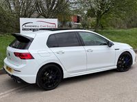 Second-hand VW Golf VIII R 2023 Alb Hatchback