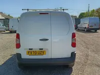 Używany Citroën Berlingo 2021 Biały Minivan