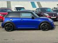Usado Mini Cooper S Hatch 192 HP (141 kW) 2018 Azul Citadino