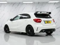 Used Mercedes A180 Executive 109 HP (80 kW) 2017 White Hatchback