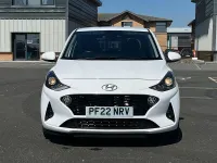 Usado Hyundai i10 Premium 67 HP (49 kW) 2022 Branco Citadino