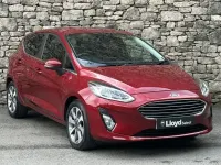 Used Ford Fiesta Titanium 125 HP (91 kW) 2018 Red Hatchback