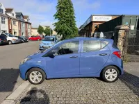 Used Hyundai i10 67 HP (49 kW) 2015 Blue Hatchback