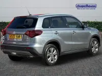 Käytetty Suzuki Vitara SZ-T 2023 Harmaa Katumaasturi
