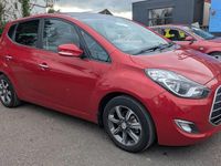 Used Hyundai ix20 Premium 125 HP (91 kW) 2016 Red Hatchback