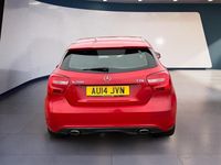 Used Mercedes A200 136 HP (100 kW) 2014 Red Hatchback