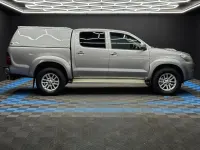 Used Toyota HiLux 144 HP (105 kW) 2015 Silver Pickup