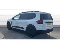 Used Dacia Jogger Extreme 141 HP (103 kW) 2024 White MPV