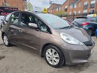 Used Honda Jazz ES 99 HP (72 kW) 2011 Silver Hatchback