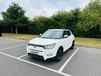 Used SsangYong Tivoli 115 HP (84 kW) 2016 White SUV