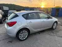 Used Vauxhall Astra Excite 2011 Silver Hatchback