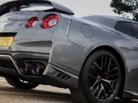 Used Nissan GT-R Recaro 570 HP (419 kW) 2021 Metallic  gun metal Coupe