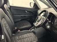 Used Kia Venga 125 HP (91 kW) 2018 Black Hatchback