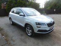 Used Skoda Karoq SE 115 HP (84 kW) 2018 White SUV