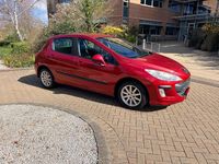 Used Peugeot 308 95 HP (69 kW) 2009 Red Hatchback