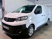 Second-hand Vauxhall Vivaro S 2021 Alb Monovolum