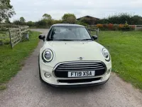 Używany Mini Cooper Exclusive 2019 Biały Hatchback