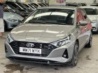 Used Hyundai i20 Premium 99 HP (72 kW) 2022 Bronze Hatchback