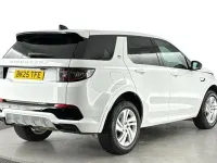 Used Land Rover Discovery 5 S 204 HP (150 kW) 2024 White SUV
