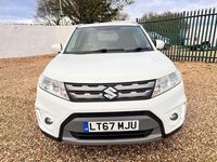 Used Suzuki Vitara SZ4 120 HP (88 kW) 2017 White Hatchback