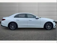Usado Mercedes E220 AMG line 194 HP (142 kW) 2025 Branco Sedan