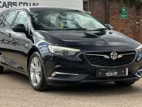 Used Vauxhall Insignia 210 HP (154 kW) 2018 Blue Estate