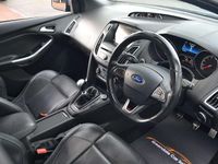 Used Ford Focus ST 250 HP (183 kW) 2016 Grey Hatchback