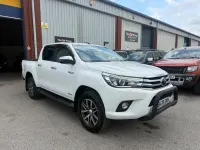 Used Toyota HiLux 150 HP (110 kW) 2020 White Pickup