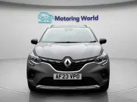 Usado Renault Captur Techno 145 HP (106 kW) 2023 Cinzento SUV