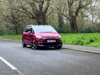 Usado Citroën Grand C4 Picasso Flair 150 HP (110 kW) 2017 Vermelho Monovolume
