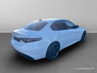 New Alfa Romeo Giulia Veloce 276 HP (202 kW) 2025 White Sedan