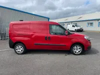 Usado Fiat Doblò 2017 Vermelho Monovolume