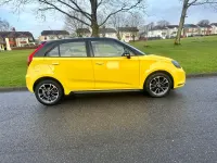 Used MG MG3 106 HP (77 kW) 2016 Yellow Hatchback